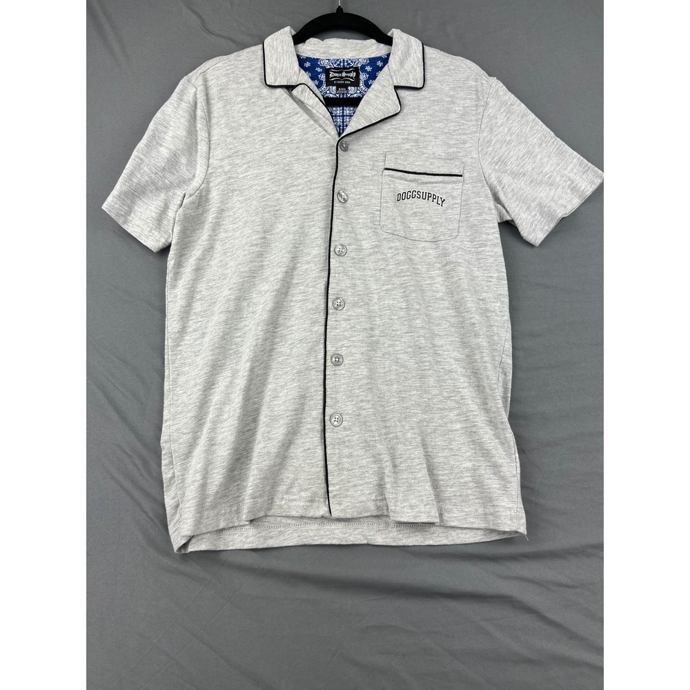 Dogg Supply Snoop Dogg Shirt Mens Small Gray NWOT Button Up Camp Collar 93 Back